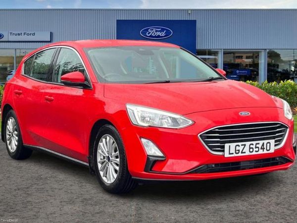 Ford Focus Hatchback, Petrol, 2018, Red