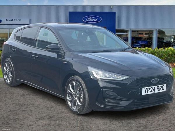 Ford Focus Hatchback, Petrol, 2024, Black