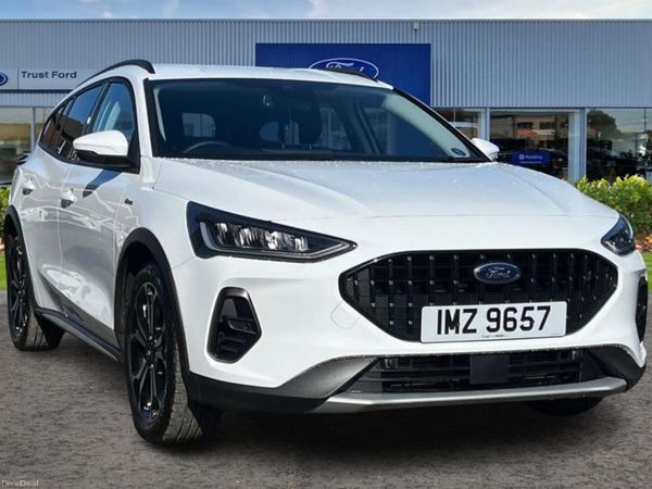 Ford Focus Estate, Petrol Hybrid, 2025, White