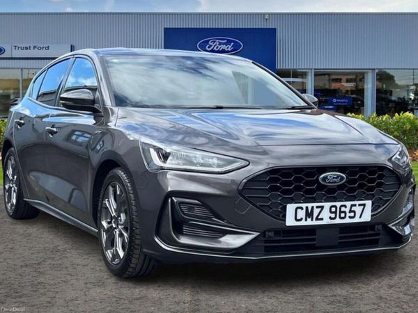 Ford Focus Hatchback, Petrol, 2024, Grey