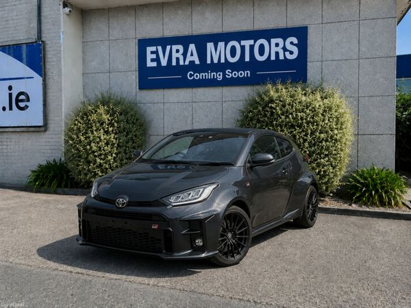 Toyota Yaris Hatchback, Petrol, 2022, Grey