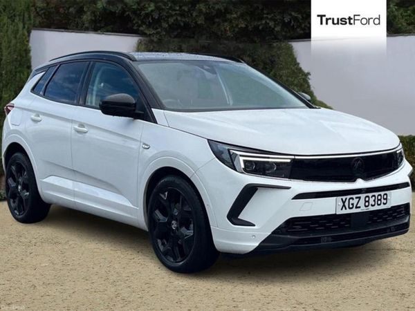 Vauxhall Grandland Hatchback, Petrol, 2022, White