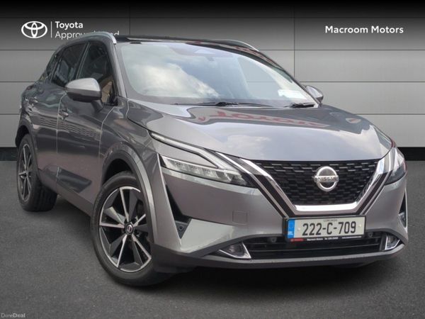 Nissan Qashqai MPV, Petrol, 2022, Grey