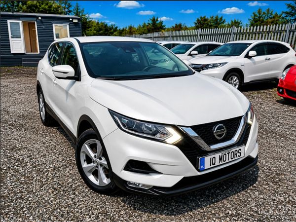 Nissan Qashqai SUV, Petrol, 2019, White
