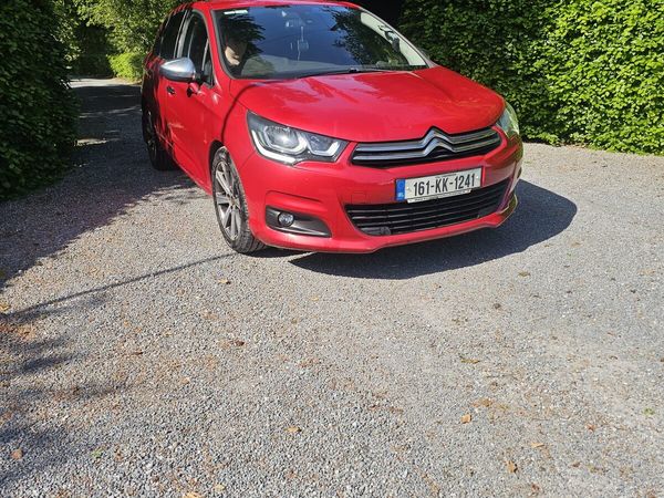 Citroen C4 Hatchback, Diesel, 2016, Red
