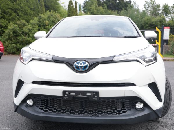 Toyota C-HR SUV, Petrol Hybrid, 2019, White