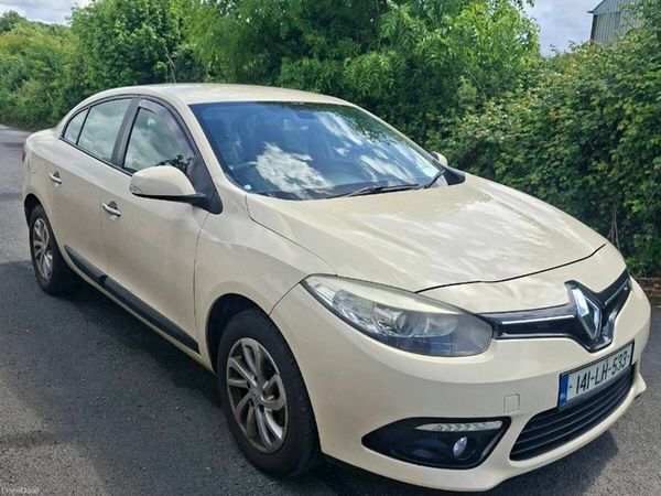 Renault Fluence Saloon, Diesel, 2014, Yellow