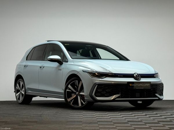 Volkswagen Golf Hatchback, Petrol Plug-in Hybrid, 2026, Blue