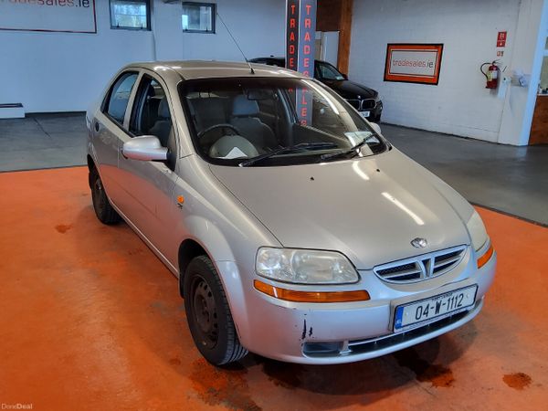 Daewoo Kalos Saloon, Petrol, 2004, Silver