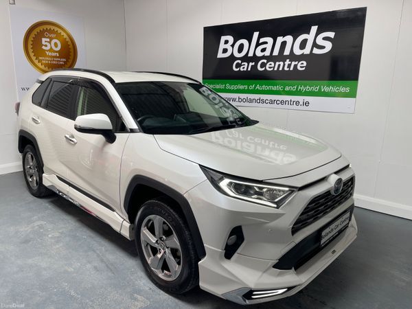 Toyota RAV4 SUV, Petrol Hybrid, 2021, White