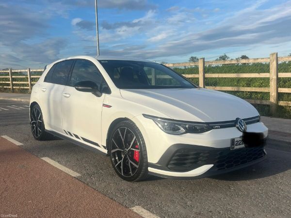 Volkswagen Golf Estate, Petrol, 2022, White