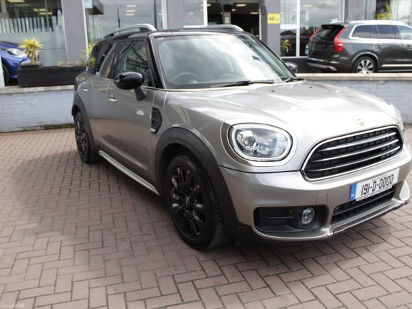 Mini Other Hatchback, Diesel, 2019, Grey