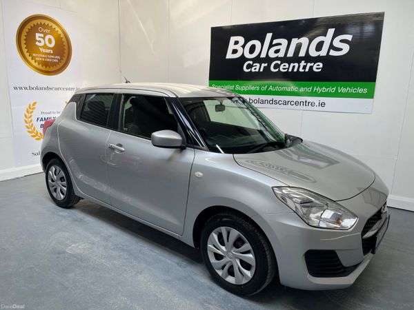 Suzuki Swift Hatchback, Petrol, 2020, Silver