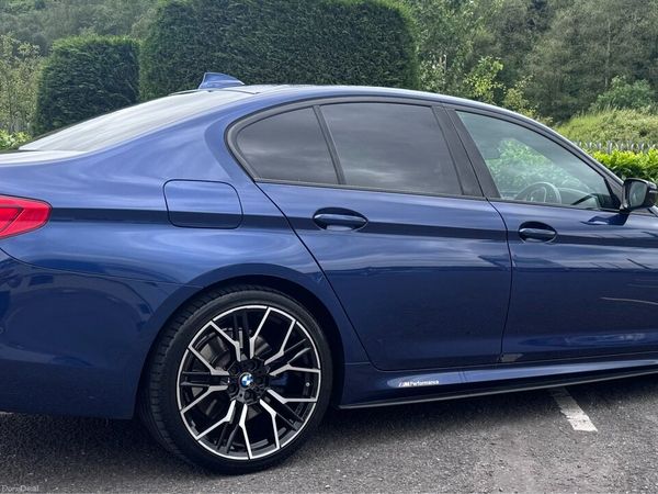 BMW 5-Series Saloon, Petrol Plug-in Hybrid, 2018, Blue