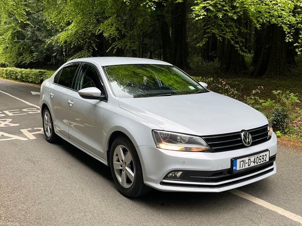 Volkswagen Jetta Saloon, Diesel, 2017, White