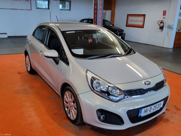 Kia Rio Hatchback, Diesel, 2014, Brown