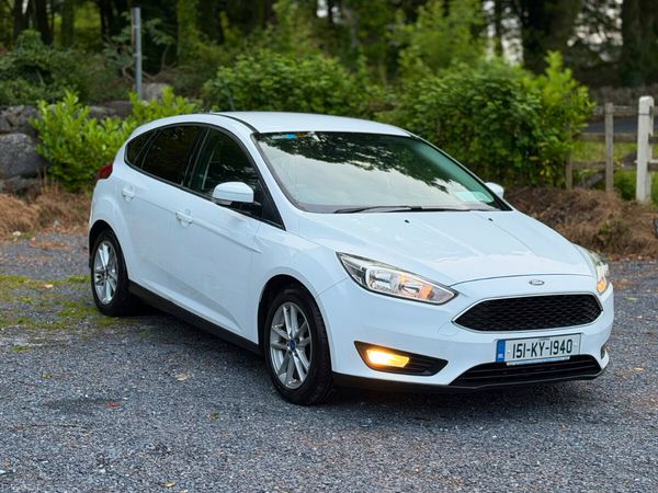 Ford Focus Hatchback, Diesel, 2015, White