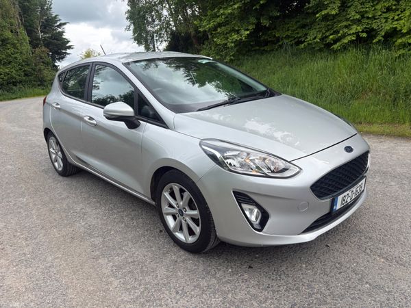 Ford Fiesta Hatchback, Petrol, 2018, Grey