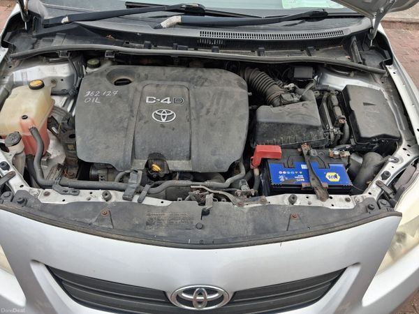 Toyota Corolla Saloon, Diesel, 2007, Silver