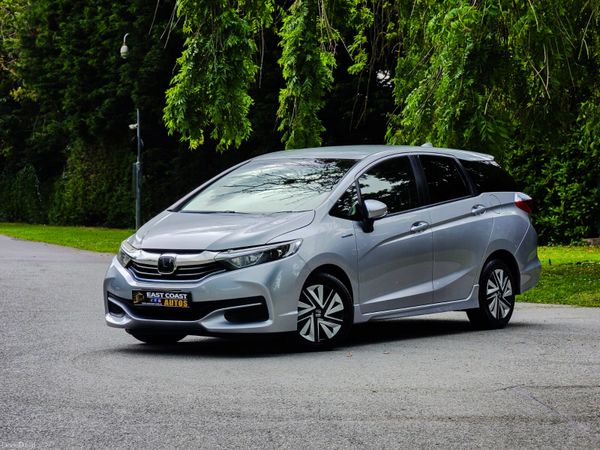 Honda Shuttle MPV, Petrol Hybrid, 2018, Silver