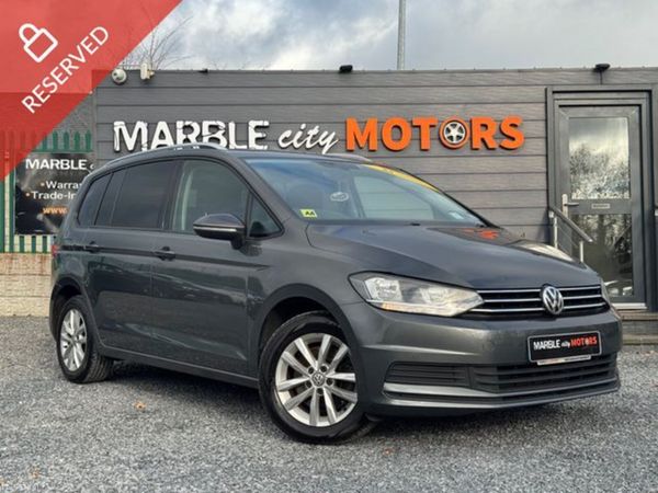 Volkswagen Touran MPV, Diesel, 2019, Grey