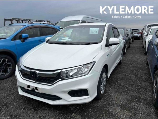 Honda Grace Saloon, Petrol Hybrid, 2018, White
