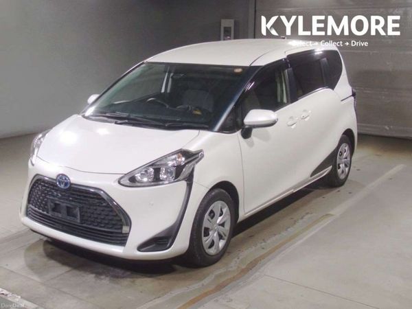 Toyota Sienta MPV, Petrol Hybrid, 2021, White