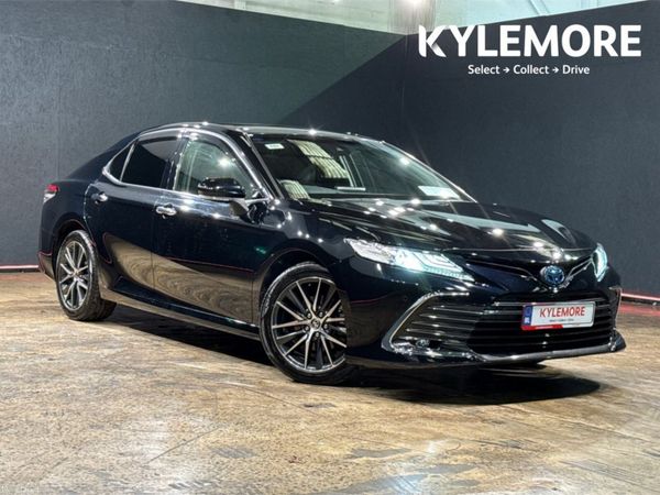 Toyota Camry Saloon, Petrol Hybrid, 2022, Black