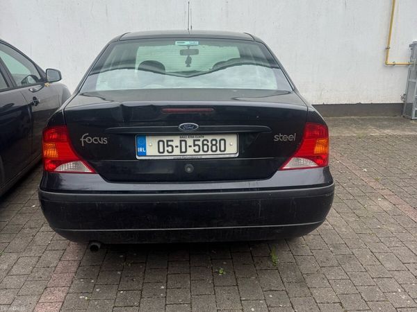 Ford Focus Saloon, Petrol, 2005, Black