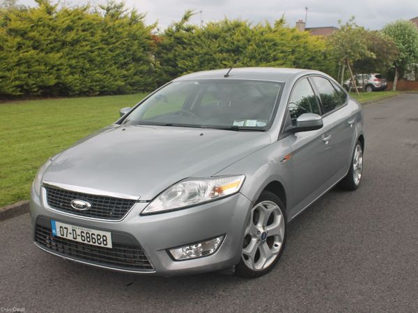 Ford Mondeo Hatchback, Petrol, 2007, Silver