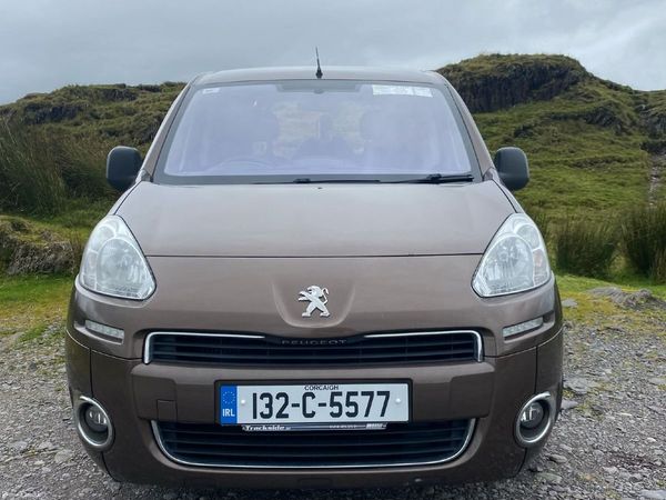 Peugeot Partner MPV, Diesel, 2013, Brown