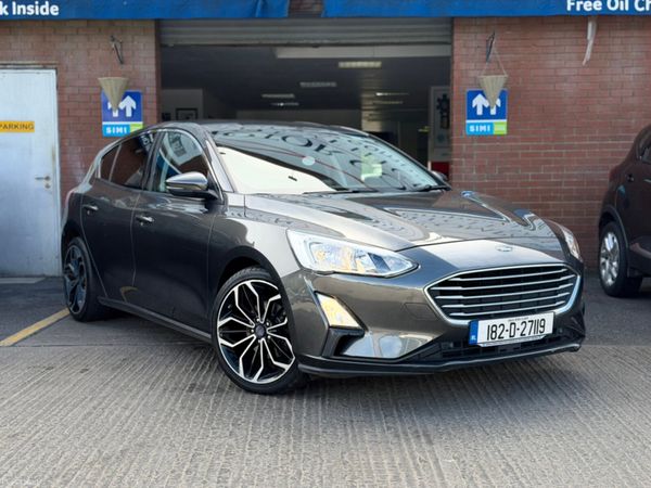 Ford Focus Hatchback, Petrol, 2018, Grey