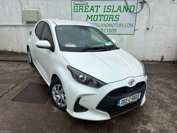 Toyota Yaris Hatchback, Petrol, 2020, White