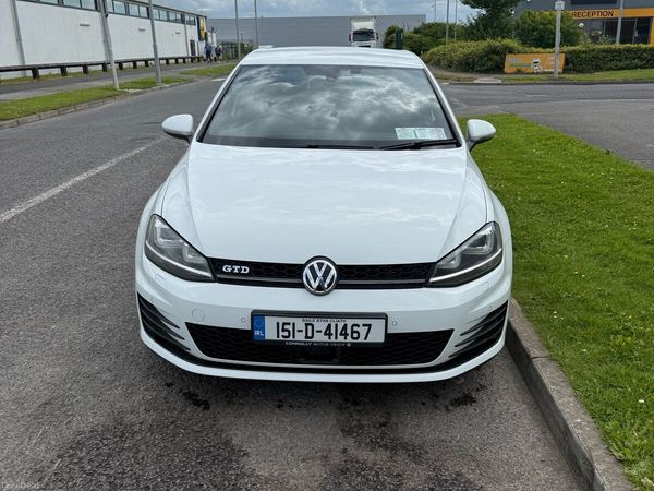 Volkswagen Golf Hatchback, Diesel, 2015, White