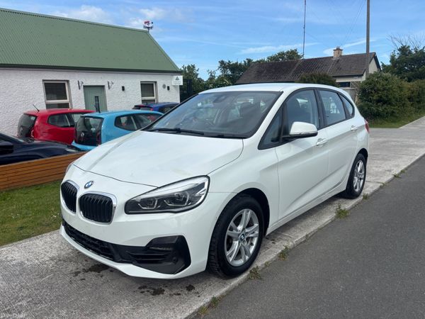 BMW 2-Series Hatchback, Petrol, 2019, White