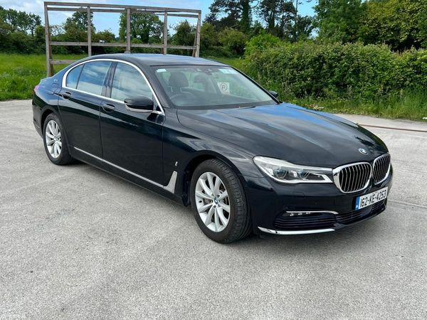 BMW 7-Series Saloon, Petrol Plug-in Hybrid, 2016, Black