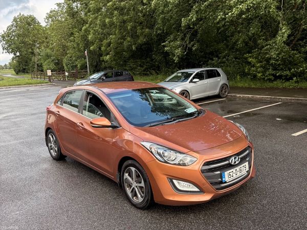 Hyundai i30 Hatchback, Diesel, 2015, Orange
