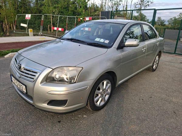 Toyota Avensis Saloon, Petrol, 2007, Silver