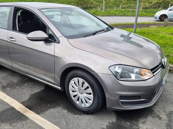 Volkswagen Golf Hatchback, Petrol, 2015, Grey