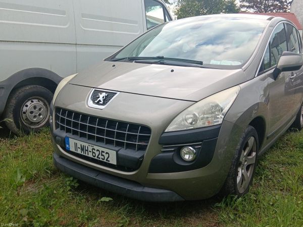 Peugeot 3008 Hatchback, Diesel, 2011, Grey