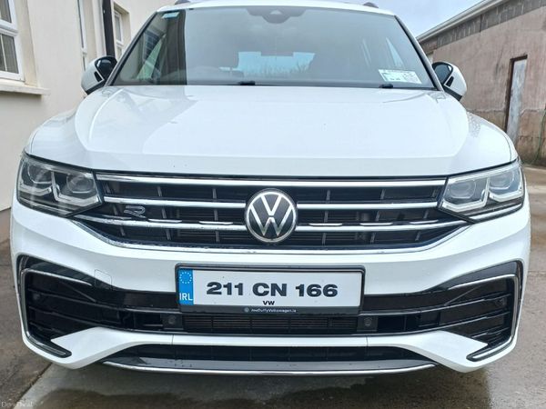 Volkswagen Tiguan SUV, Petrol, 2021, White