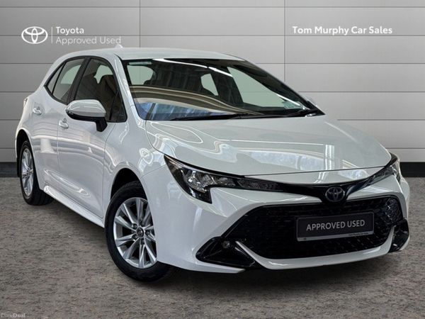 Toyota Corolla Hatchback, Petrol Hybrid, 2023, White