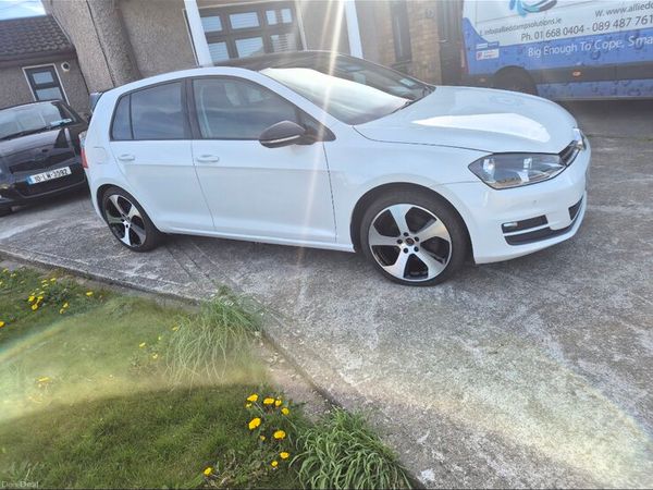 Volkswagen Golf Hatchback, Diesel, 2015, White