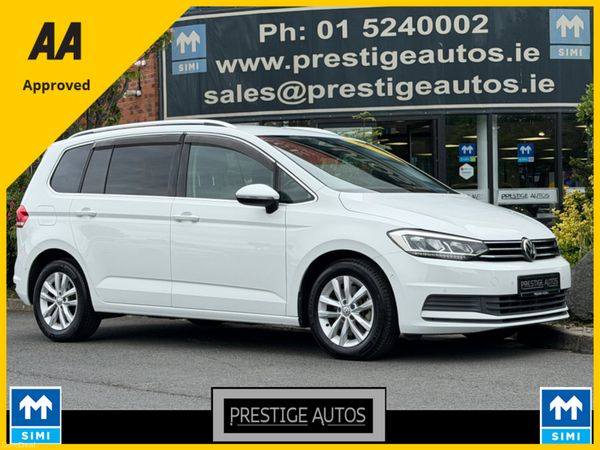 Volkswagen Touran MPV, Petrol, 2017, White
