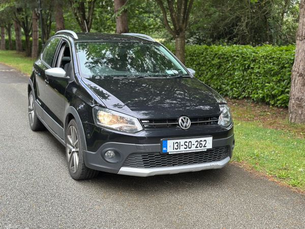 Volkswagen Polo Hatchback, Diesel, 2013, Black