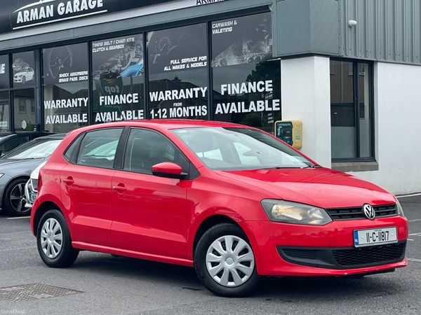 Volkswagen Polo Hatchback, Petrol, 2011, Red
