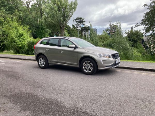 Volvo XC60 SUV, Diesel, 2015, Gold