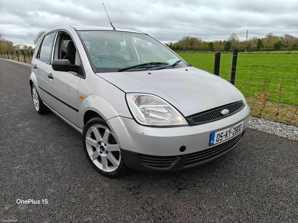 Toyota Corolla Hatchback, Petrol, 2005, Silver