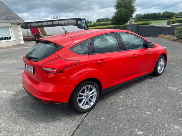 Ford Focus Hatchback, Diesel, 2018, Red