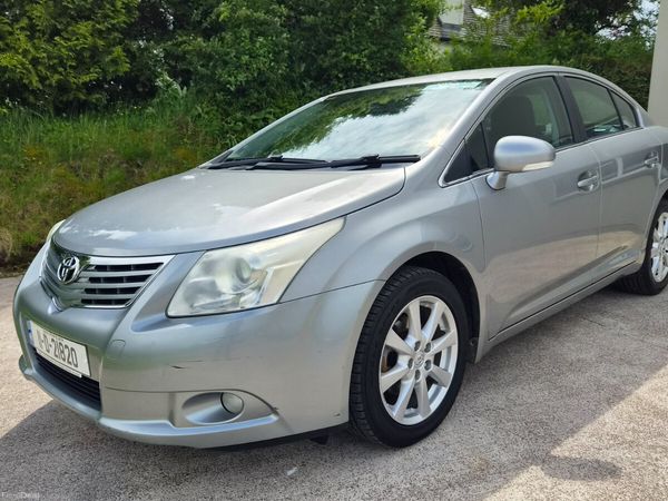 Toyota Avensis Saloon, Diesel, 2011, Grey